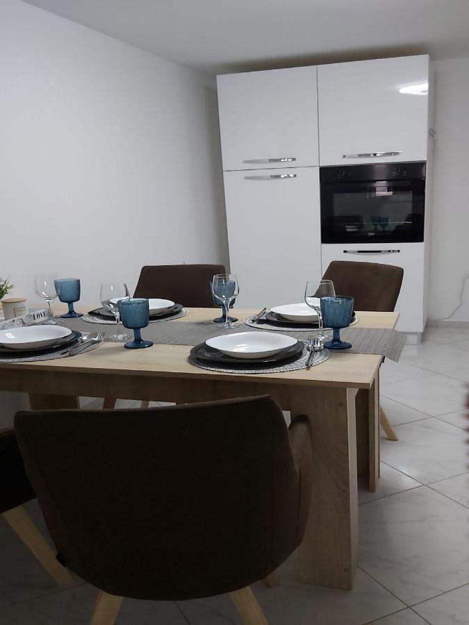 Apartment Iskra Plitvicka Jezera Exterior photo
